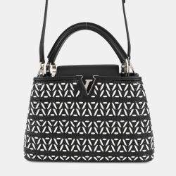 Pre Owned Louis Vuitton Capucines Noir/White Leather Size BB