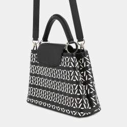 Pre Owned Louis Vuitton Capucines Noir/White Leather Size BB