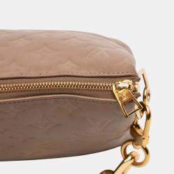 Pre Owned حقيبة لوي فيتون كوسين مونوجرام جلد الحمل منفوخة بنية متوسطة