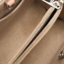 مملوكة مسبقًا حقيبة لوي فيتون ماريل بي بي إبي جلد تريانوم وردية