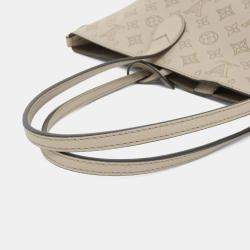 Pre Owned Louis Vuitton Mahina Blossom Mm Handbag