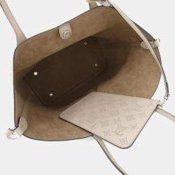 Pre Owned Louis Vuitton Mahina Blossom Mm Handbag