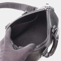 مملوكة مسبقًا حقيبة لوي فيتون كيبال باندوليير 25 جلد توريلون مونوغرامي أسود