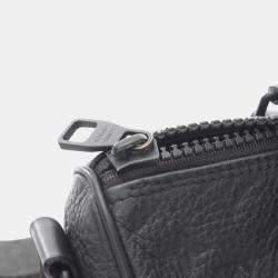 مملوكة مسبقًا حقيبة لوي فيتون كيبال باندوليير 25 جلد توريلون مونوغرامي أسود