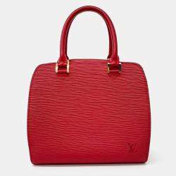 مملوكة مسبقًا Louis Vuitton Red Leather Epi Pont Neuf