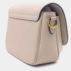 مملوكة مسبقًا حقيبة لوي فيتون لوكمي جلدي بيج