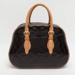 مملوكة مسبقًا Louis Vuitton Summit Drive Amarante Monogram Vernis Bag