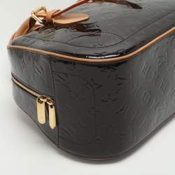 مملوكة مسبقًا Louis Vuitton Summit Drive Amarante Monogram Vernis Bag