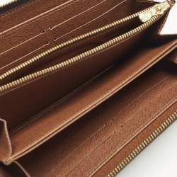 مملوكة مسبقًا Louis Vuitton Zippy Monogram Canvas Wallet