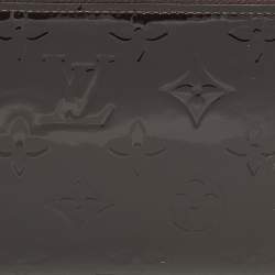 Pre Owned Louis Vuitton Zippy Amarante Monogram Vernis Zip Around Wallet  