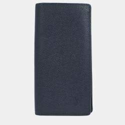 مملوكة مسبقًا Louis Vuitton Navy Taiga Portefeuille Brazza Wallet