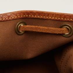 مملوكة مسبقًا Louis Vuitton Noe Petit Monogram Canvas Bag