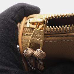 Pre Owned Louis Vuitton Keepall Bandouliere 25 Monogram Handbag Leather And Suede Beige Brown