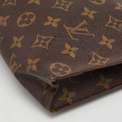 مملوكة مسبقًا Louis Vuitton Toiletry Pouch Monogram Canvas Clutch