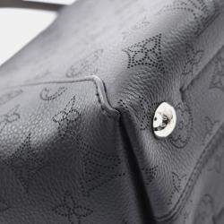 مملوكة مسبقًا حقيبة لوي فيتون هينا بي إم جلد ماهينا أسود/بني