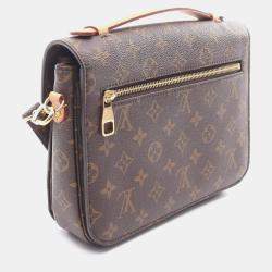 مملوكة مسبقًا Louis Vuitton Metis Mm Pochette Handbag In Coated Canvas And Leather With Monogram Design Brown