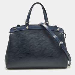 مملوكة مسبقًا حقيبة لويس فيتون بريا جلد إبي سوداء حجم متوسط