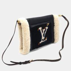 Pre Owned Louis Vuitton Beige, White Calf Leather and Shearling Fur Teddy Muffle Handbag