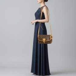 Pre Owned Louis Vuitton Sologne Monogram Canvas Bag