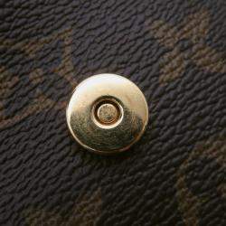 مملوكة مسبقًا محفظة لويس فيتون فلد مي بني منقوشة