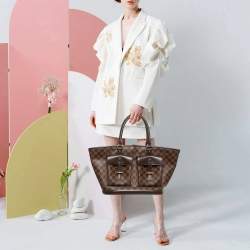 مملوكة مسبقًا Louis Vuitton Manosque GM Damier Ebene Canvas Bag