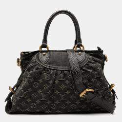 مملوكة مسبقًا Louis Vuitton Black Monogram Denim Neo Cabby MM