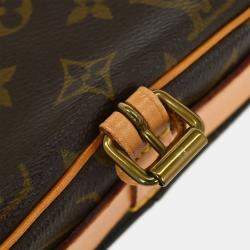 مملوكة مسبقًا حقيبة كتف لويس فيتون مونوجرام كارتوشير بم