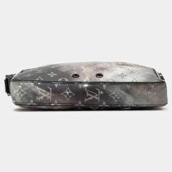 Pre Owned حقيبة رسول لويس فيتون ألفا جالاكسي مونوغرام سوداء