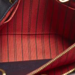 مملوكة مسبقًا حقيبة لويس فيتون مونتيجن بي بي مونوجرام إمبرانت جلد أزرق إنفيني