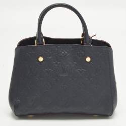 مملوكة مسبقًا حقيبة لويس فيتون مونتيجن بي بي مونوجرام إمبرانت جلد أزرق إنفيني