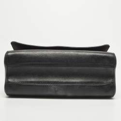 مملوكة مسبقًا Louis Vuitton Twist MM Black Monogram Canvas and Leather Bag