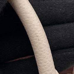 Pre Owned حقيبة لوي فيتون أون ذا غو يايوي كوساما إمبريانتي زهرية بيضاء مونوجرام PM