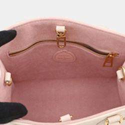 Pre Owned حقيبة لوي فيتون أون ذا غو يايوي كوساما إمبريانتي زهرية بيضاء مونوجرام PM