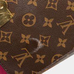 مملوكة مسبقًا Louis Vuitton Brown Monogram Cluny BB