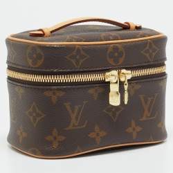 Pre Owned حافظة مستحضرات تجميل لوي فيتون "نايس نانو" كانفاس مونوغرام