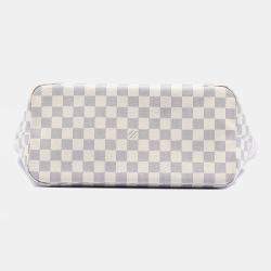 مملوكة مسبقًا حقيبة ل ويس فويتون نيفيرفول دامير أزور بيضاء بحجم متوسط