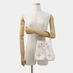 مملوكة مسبقًا حقيبة  لوي فيتون لو عند منطقة نيو نوه أبيض/بيج منومغام / حجم عملاق بي بي