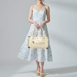 Pre Owned Louis Vuitton Le Fabuleux White Suhail Leather Bag