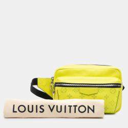 Pre Owned حقيبة خصر لويس فيتون أصفر تايجارما مونوجرام أوت دور بومباق