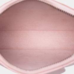 مملوكة مسبقًا حقيبة لويس فيتون إيزي إيبي وردية على حزام