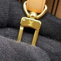 مملوكة مسبقًا حقيبة لوي فيتون نيفرفول روز بيج مونوغرام متوسطة الحجم