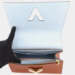 مملوكة مسبقًا حقيبة لويس فيتون تويست ون هندل كاراميل توريلون جلد بحجم بي إم