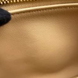 مملوكة مسبقًا وسادة لويس فويتون ذهب جلد الحمل الصغير بي بي