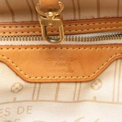 مملوكة مسبقًا حقيبة لويس فيتون نافرفول MM دامير أزور بيضاء