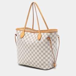 مملوكة مسبقًا حقيبة لويس فيتون نافرفول MM دامير أزور بيضاء