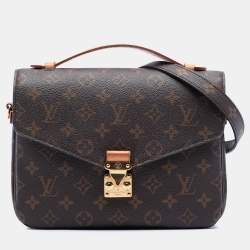 مملوكة مسبقًا Louis Vuitton Brown Monogram Pochette Metis