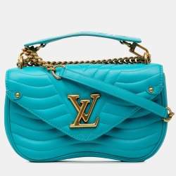 مملوكة مسبقًا Louis Vuitton Blue New Wave Chain Bag MM