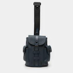 مملوكة مسبقًا Louis Vuitton Blue Taurillon Christopher XS