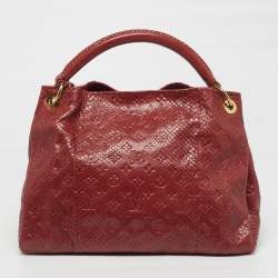 مملوكة مسبقًا Louis Vuitton Artsy MM Red Monogram Python Bag