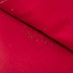 مملوكة مسبقًا Louis Vuitton Brown Monogram Flore Wallet On Chain